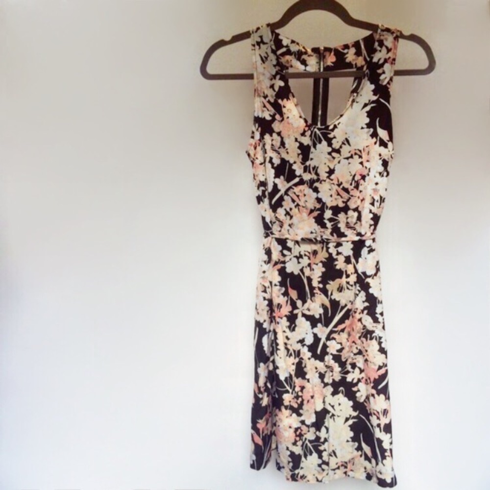 New York & Company Floral Dress